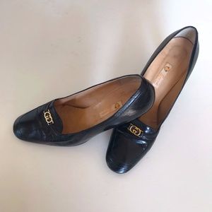 VINTAGE GUCCI HEELS